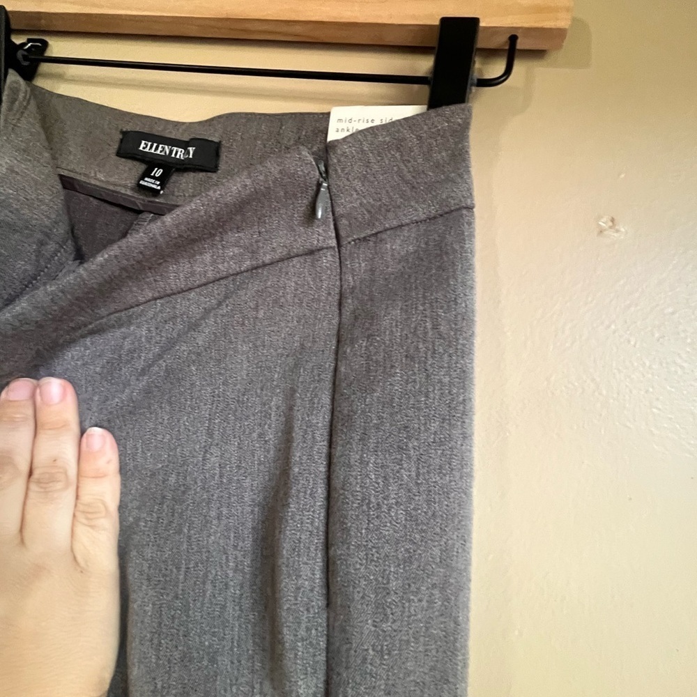 Ellen Tracy Mid Rise Ankle Pants - Picture 5 of 7